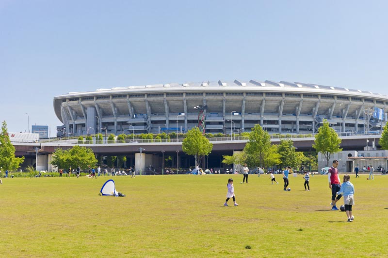 「日産スタジアム」を擁する「新横浜公園」 