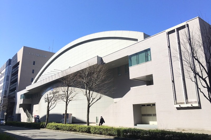 「KOSÉ新横浜スケートセンター」