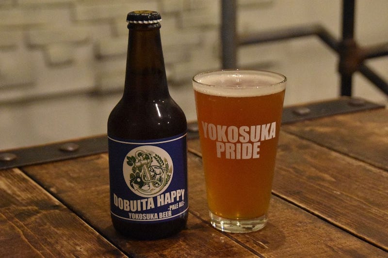 1階の醸造所で作られた「横須賀ビール」