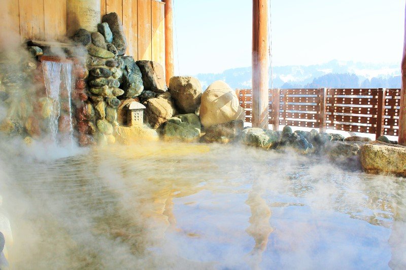 天然温泉「のぼり雲」（image photo）